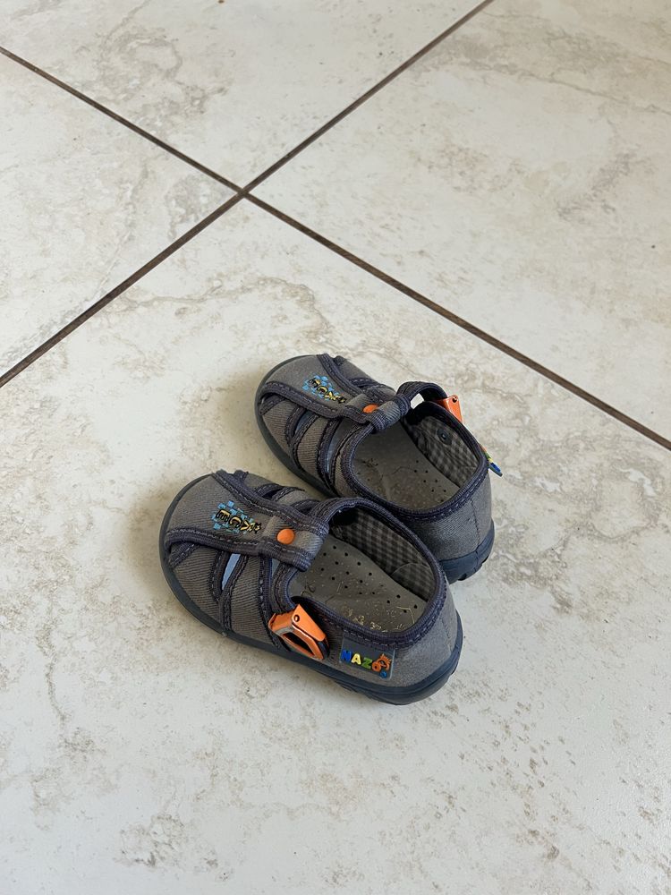 Тапочки- сандалики для  хлопчика 20 розмір