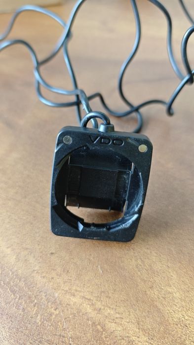 Podstawka VDO, kabel licznika.