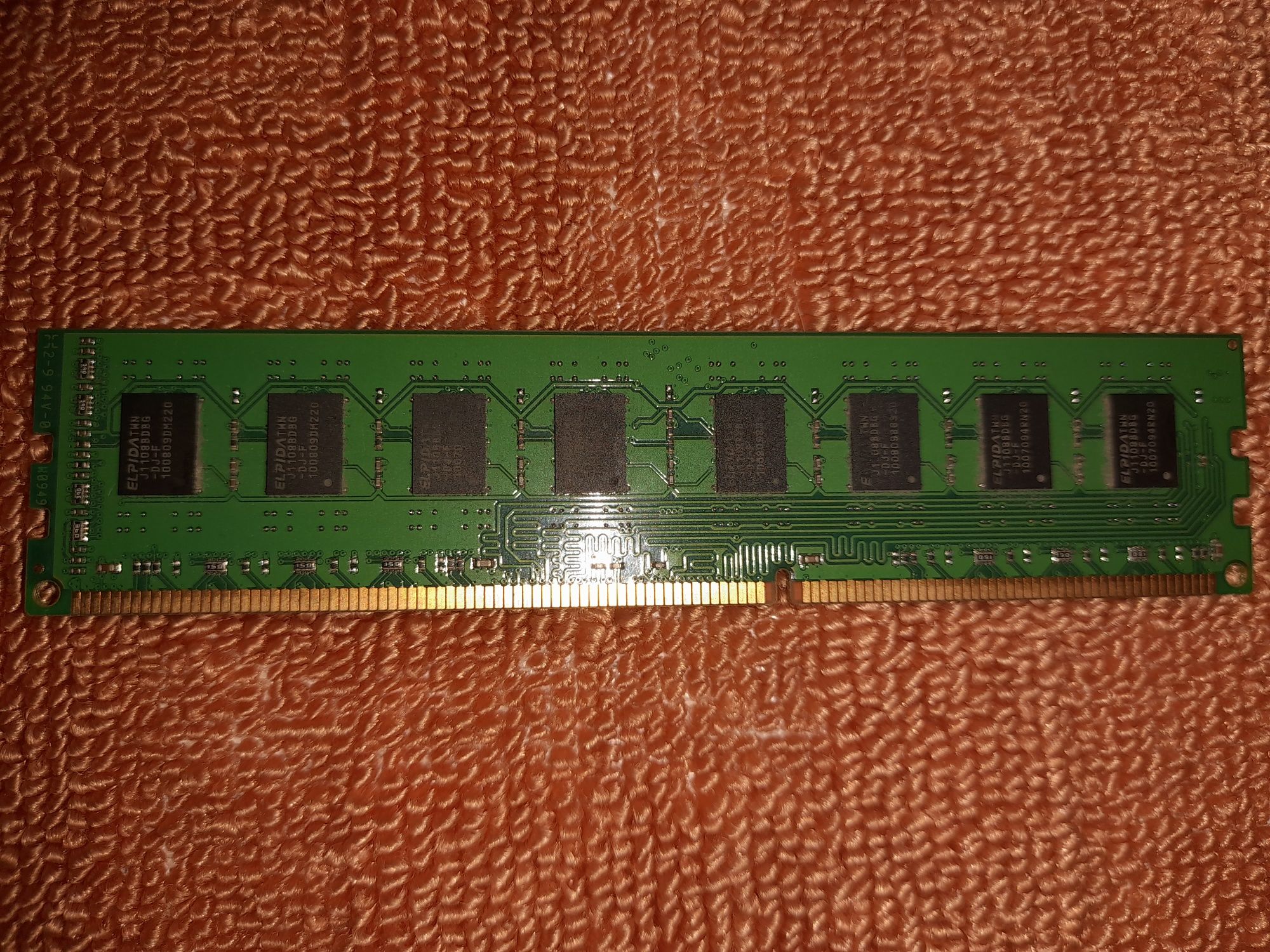 Оперативная память Kingston DDR3-1333