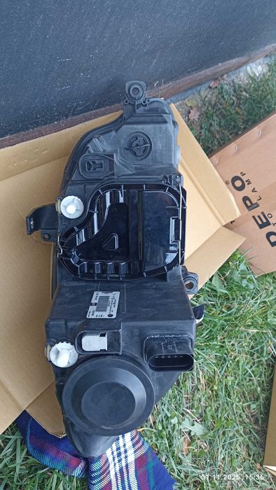 Фари передні Seat Leon 2 (1P) 2005-2008 (дорестайлінг)