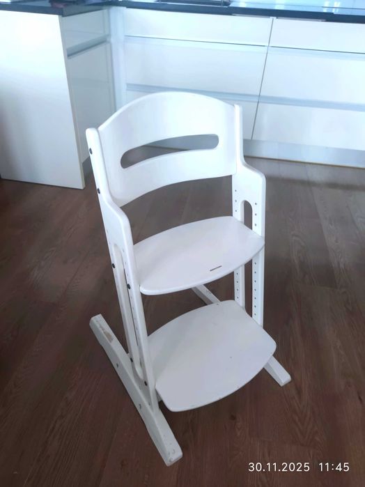 Krzesełko dla dziecka