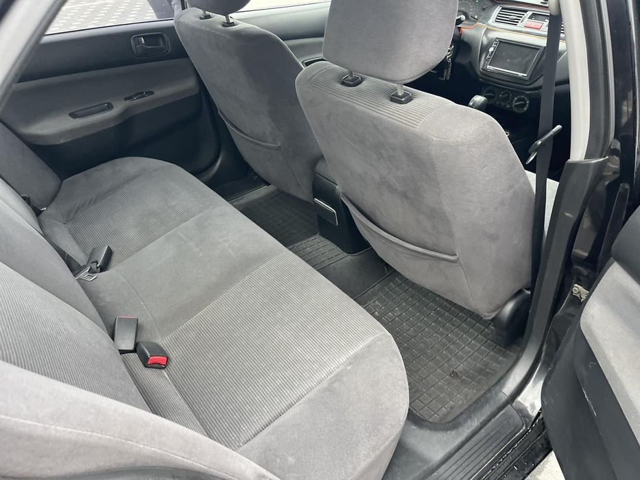 Mitsubishi Lancer 9 1.6 Газ Автомат