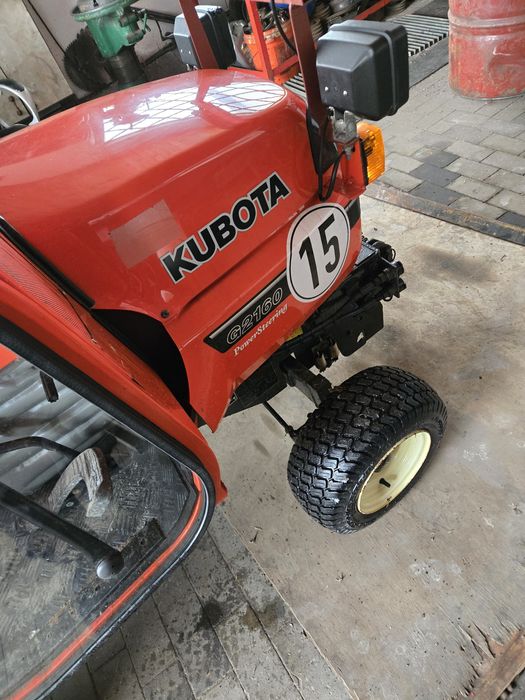 Rozsiewacz soli do traktorka kubota