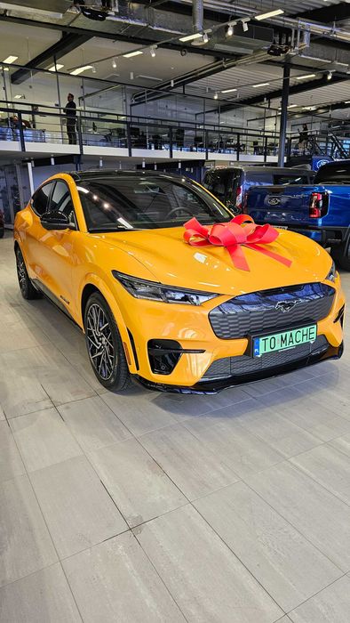 Auto do ślubu, na wyjątkową okazję... Pomarańczowy...Niebieski Mustang