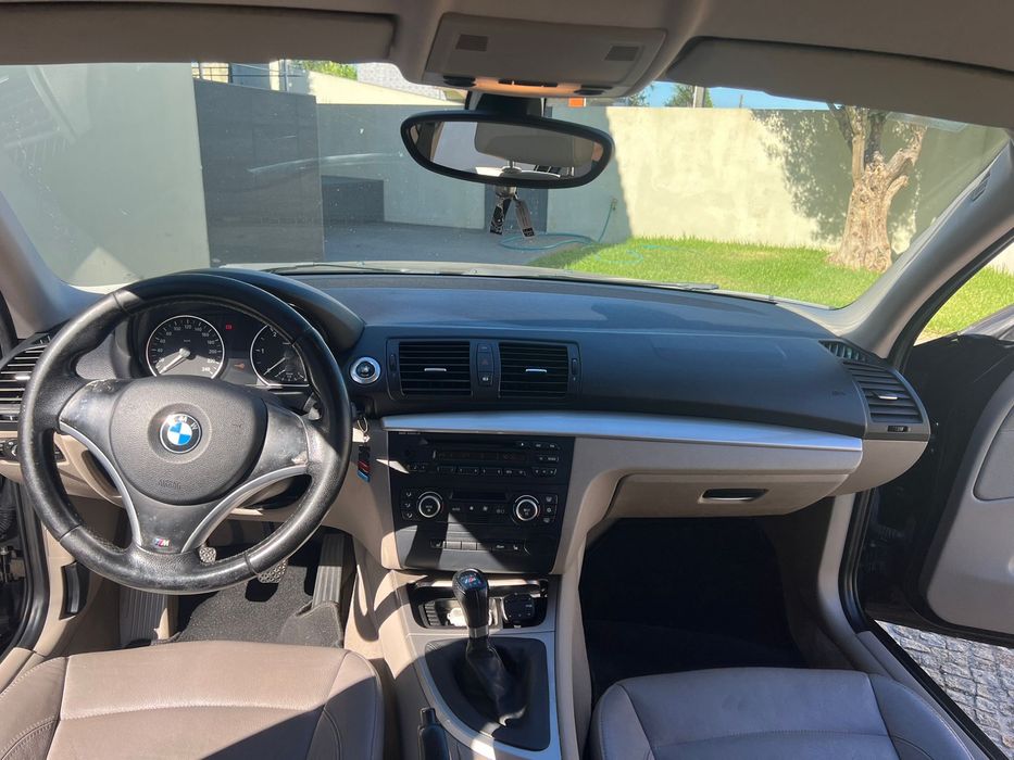 Vendo BMW 118D Pack M (Gasóleo)