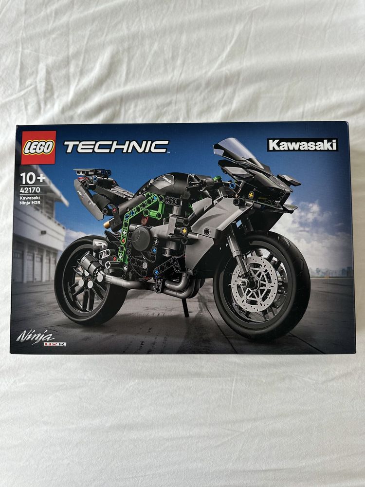 New Lego TECHNIC Kawasaki Ninja H2R Motorcycle Set 42170