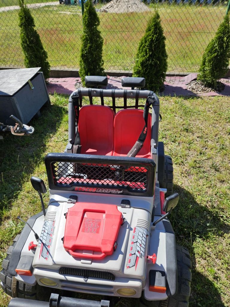 Auto dla dzieci  peg perego gaucho