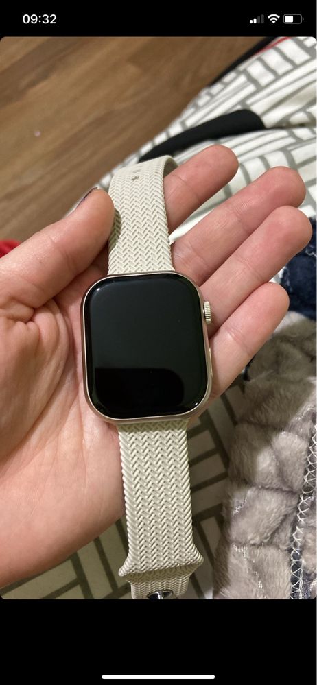 Смарт-годинник  Apple Watch