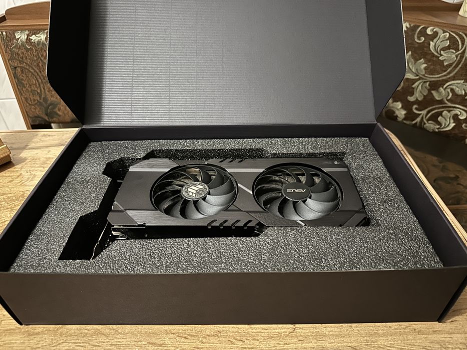 Asus Tuf RTX 3050 OC 8 GB