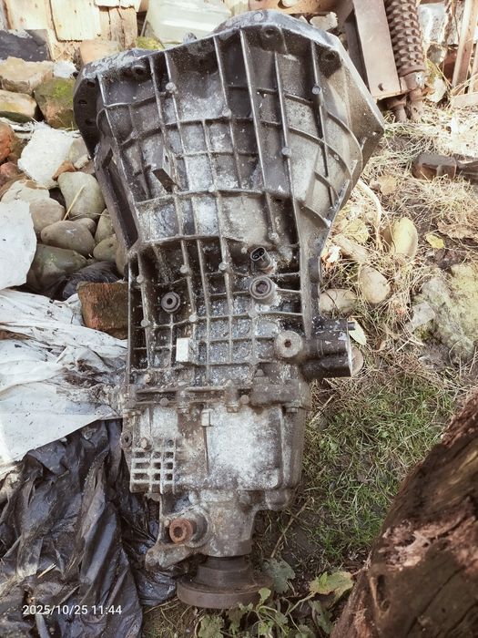 КПП коробка передач  Форд Транзит 2.5 дизель