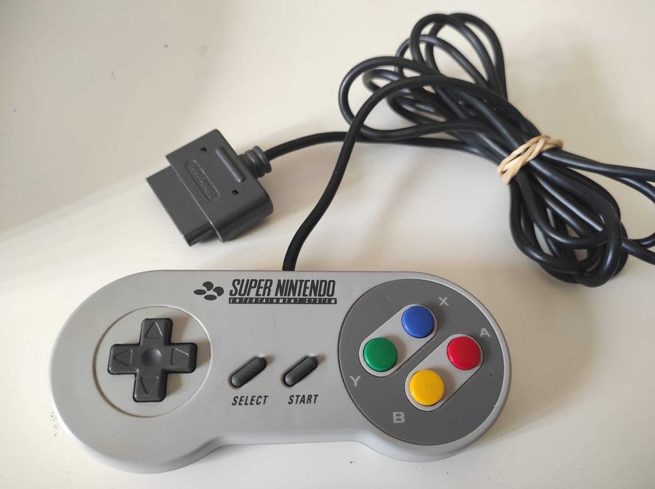 Consola Super Nintendo SNES com Dois Jogos e Caixa