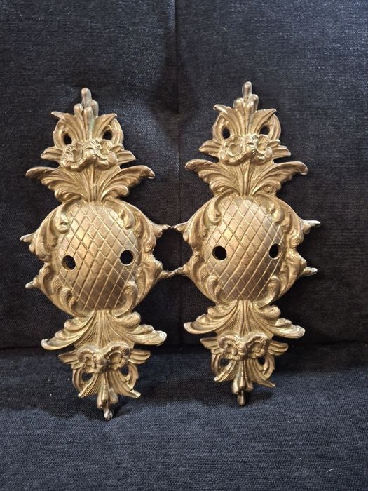 Mosiężne Szyldy od kinkietu