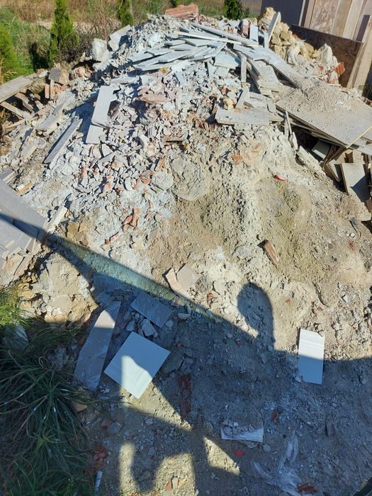 Oddam gruz budowlany