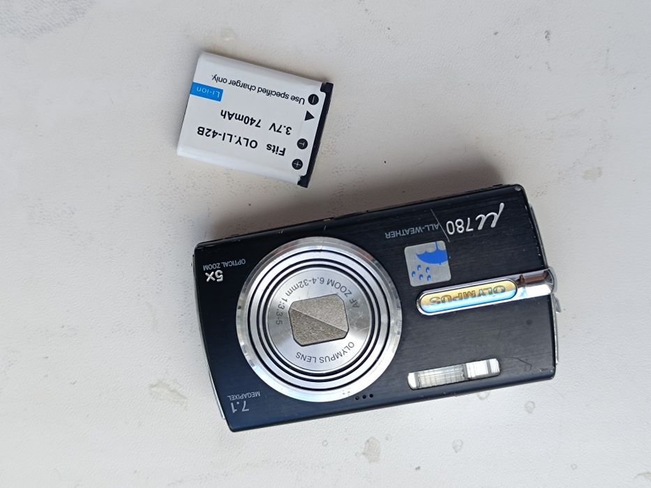 Olympus m780 (также известная как Stylus 780). ПОД РЕМОНТ/ НА ЗАПЧАСТИ