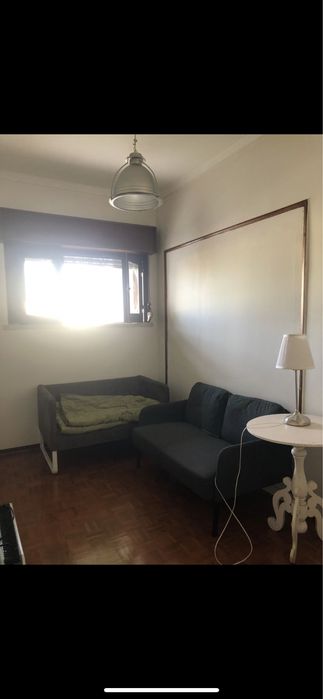 Quarto individual sem caução Amadora/ Vendas novas