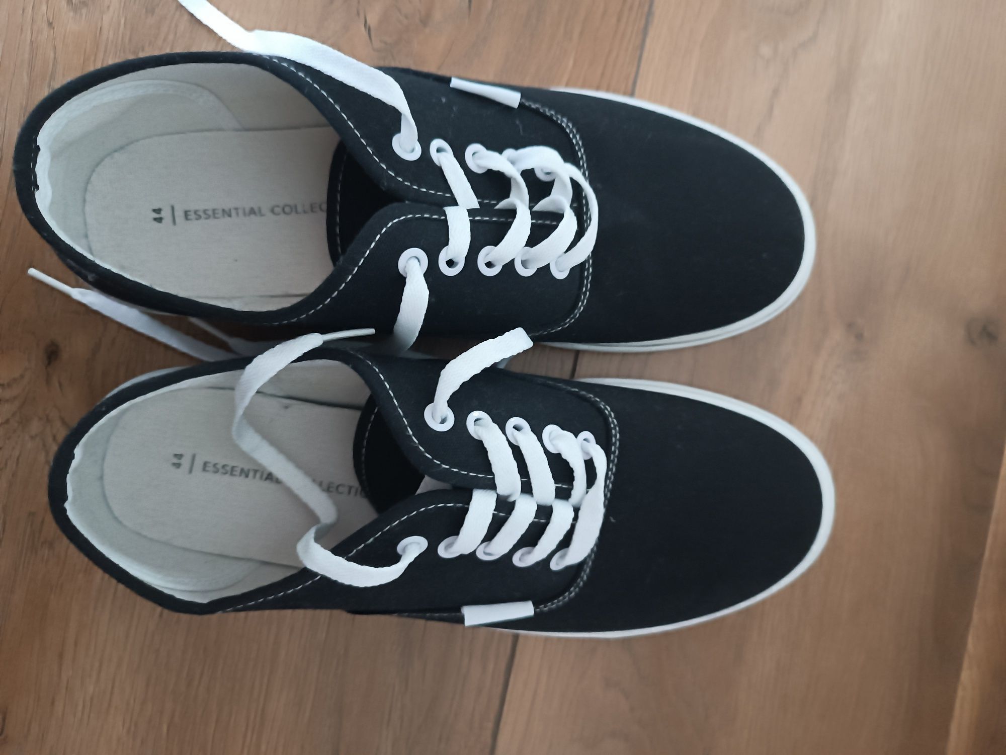 Nowe buty tenisówki męskie młodzieżowe 44 wkładka 28