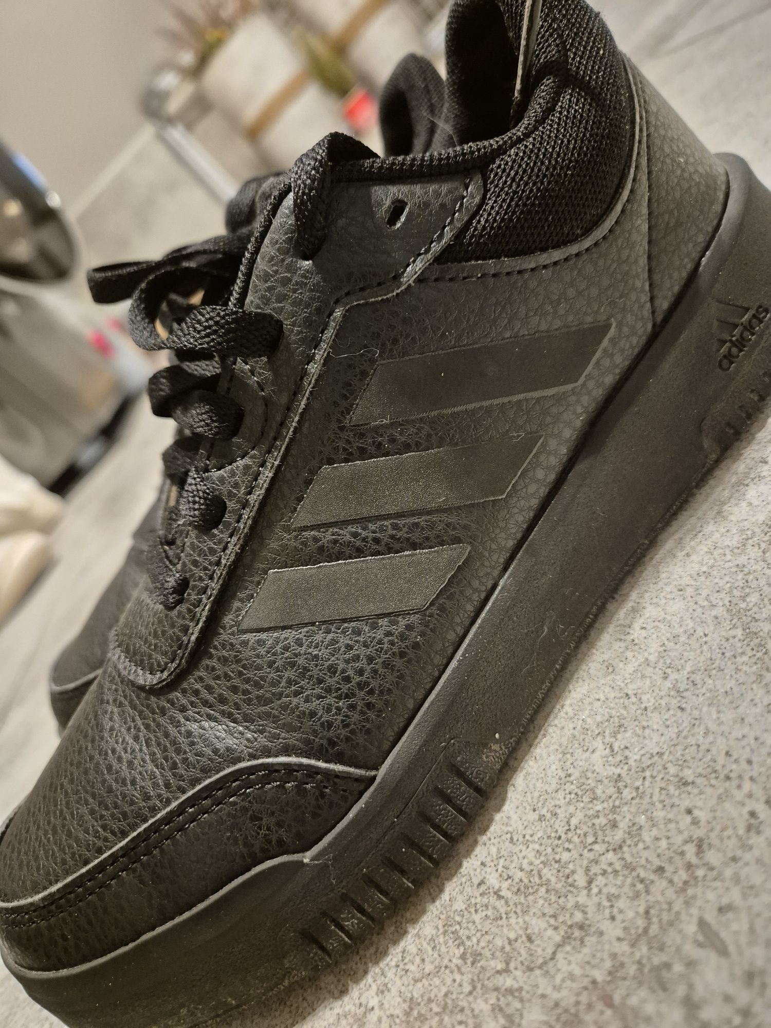 Buty adidas chłopięce