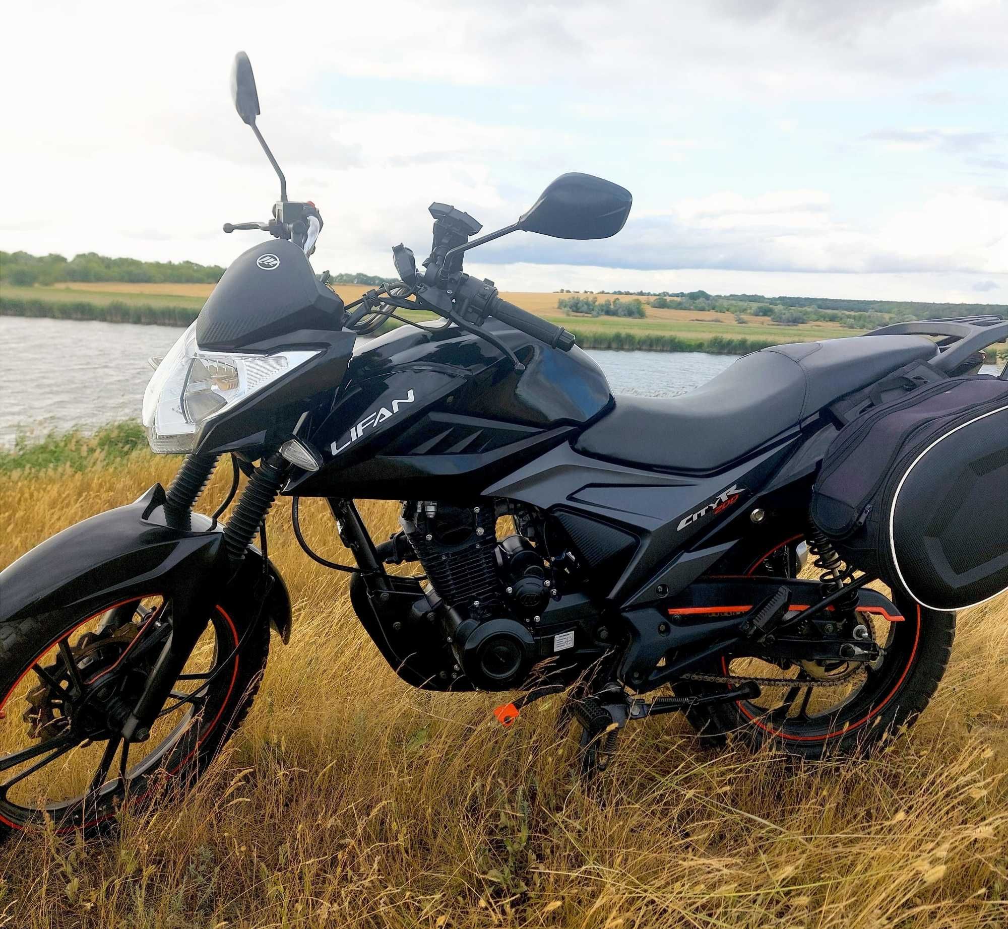Продам Lifan STR 200