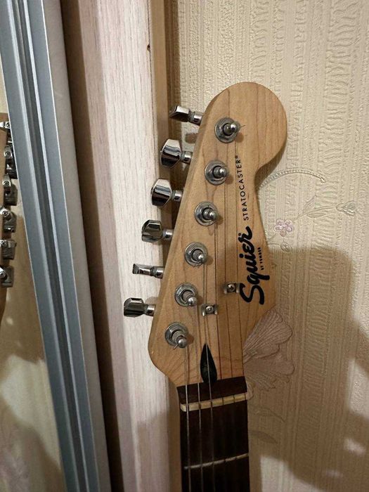 Електрогітара Squier by Fender Stratocaster Black