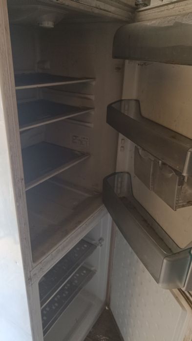 Продам холодильник