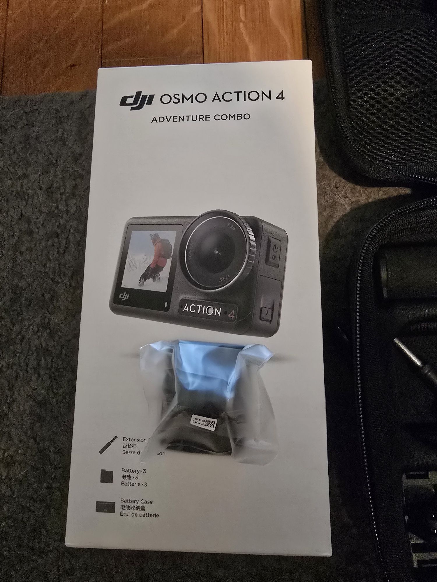 DJI Osmo action cam 4 adventure combo - Como NOVO
