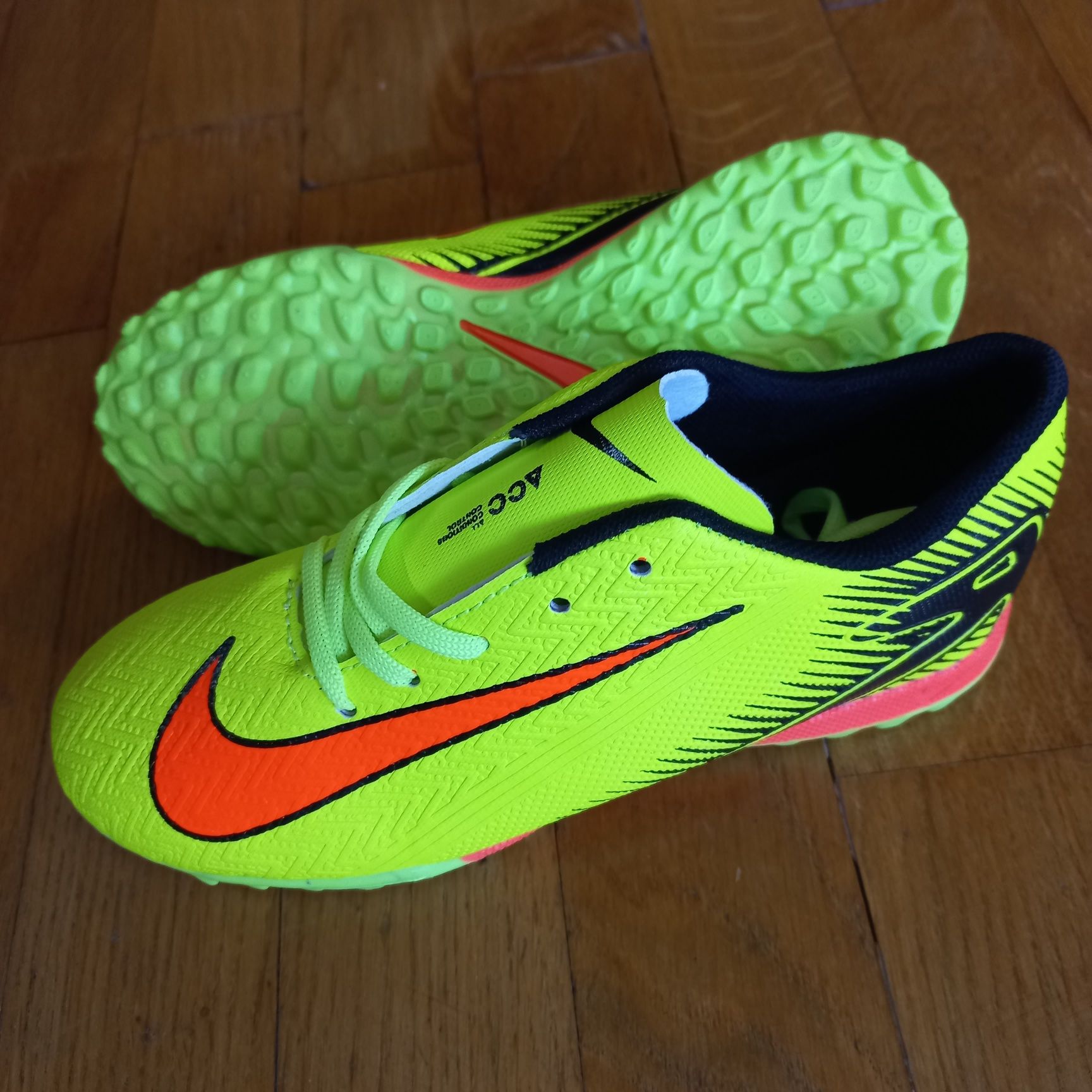 Бампи сороконіжки Nike синтетика дитячі