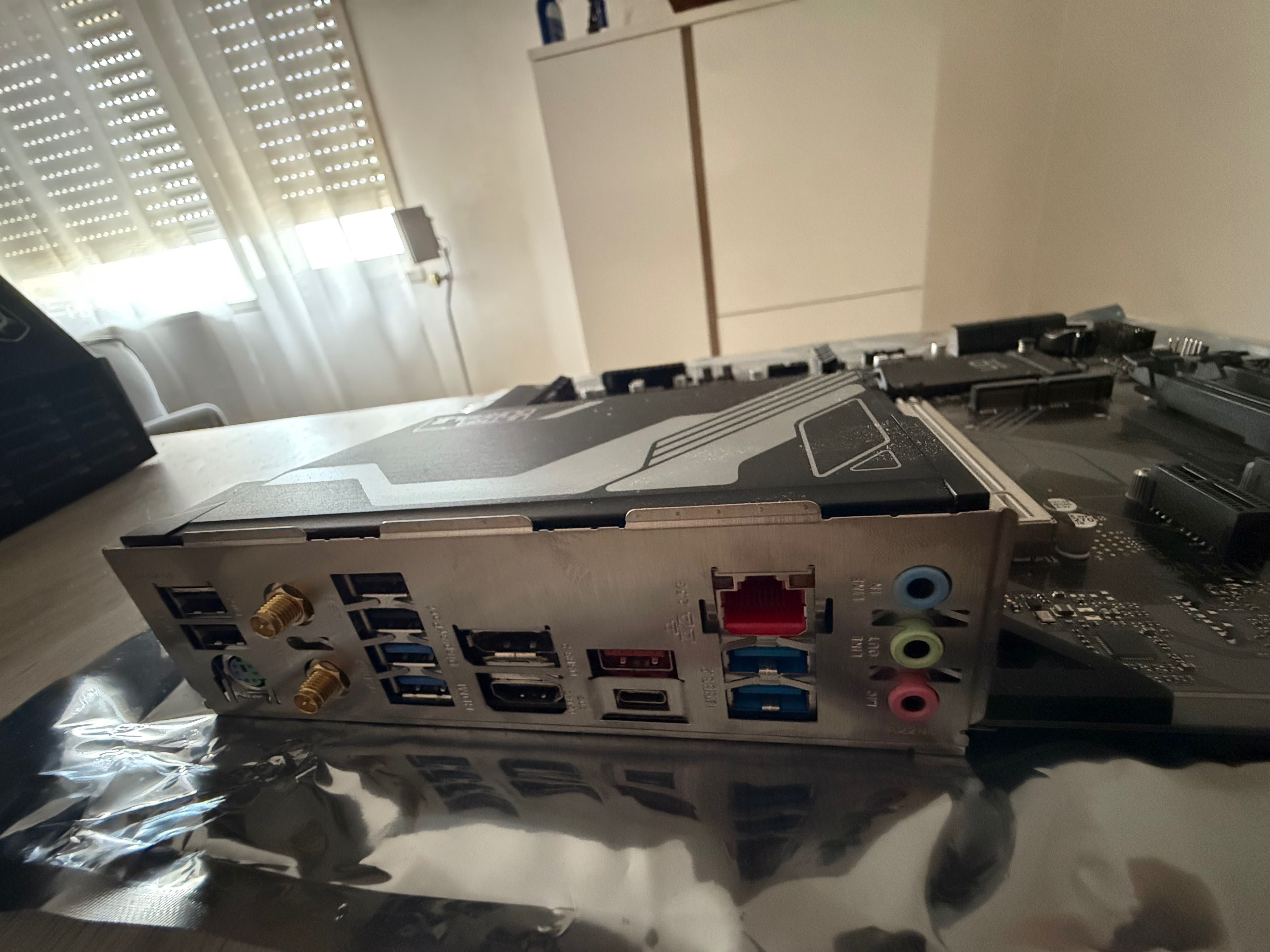 Motherboard Gigabyte Z790 UD AX (intel)