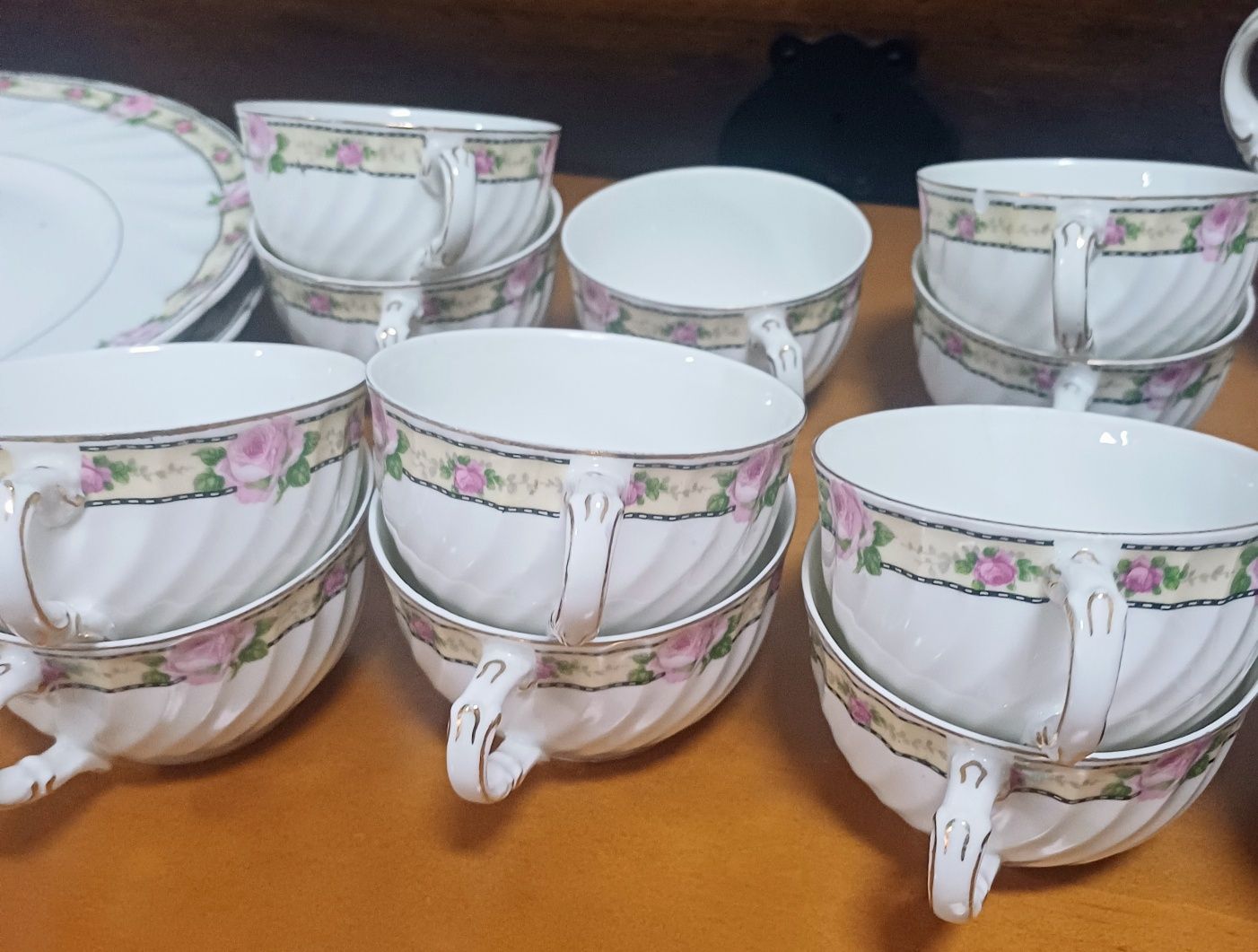 Serviço de chá de porcelana