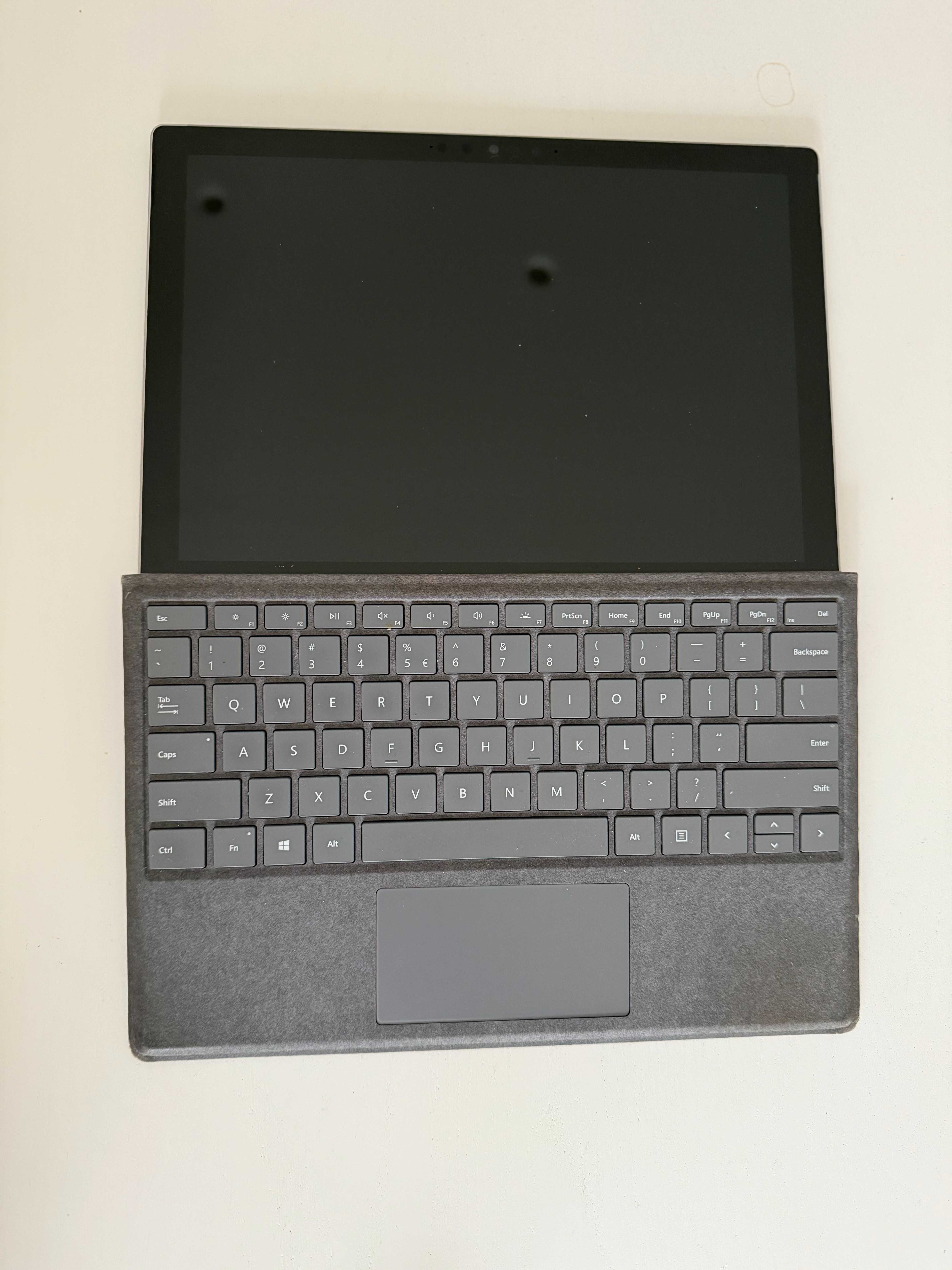 Microsoft Surface pro 7