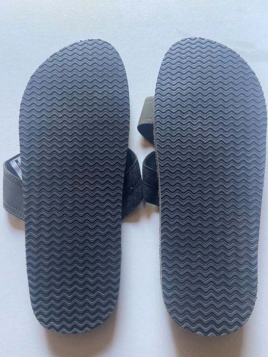 Мужские шлёпанцы зелёного цвета кожаные