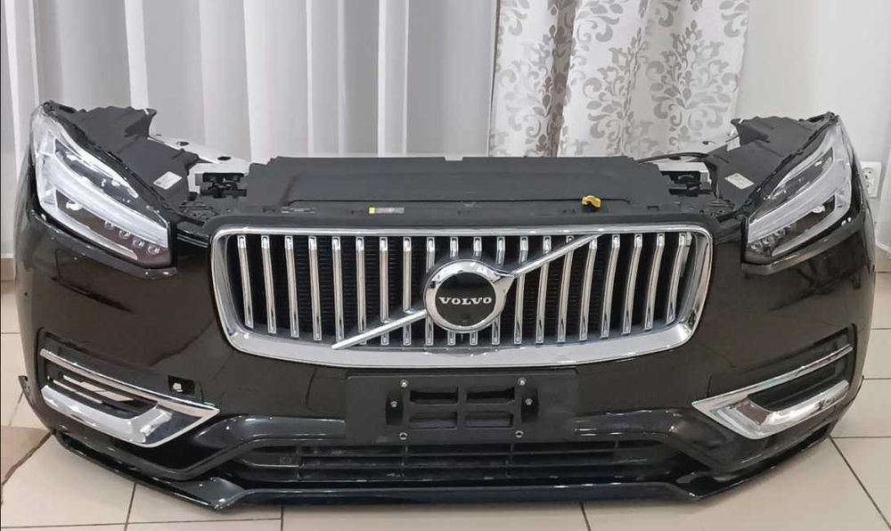 Бампер передній передний VOLVO XC90 XC-90 ВОЛЬВО розборка разборка