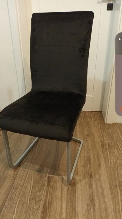 Nowe pokrowce na krzesła czarne elastyczne uniwersalne welurowe piękne