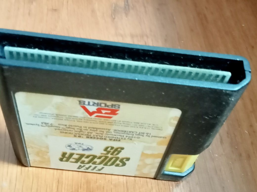 Vendo cassete da SEGA FIFA 95