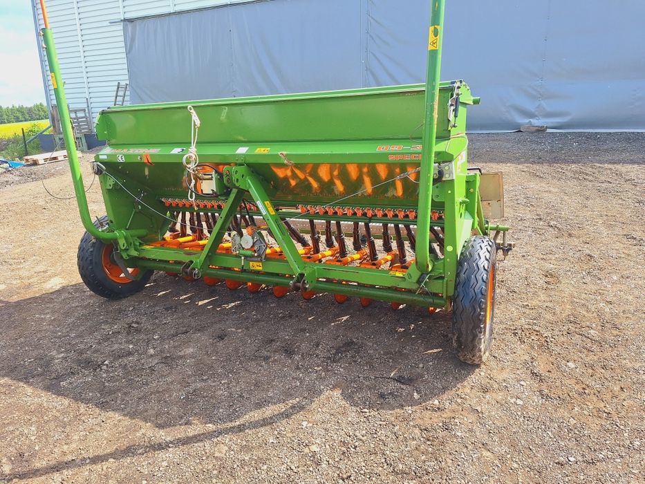 Siewnik zbożowy Amazone D9 Special 3m talerzowy stan bdb nadstawka