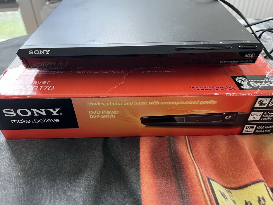 Odtwarzacz dvd Sony.