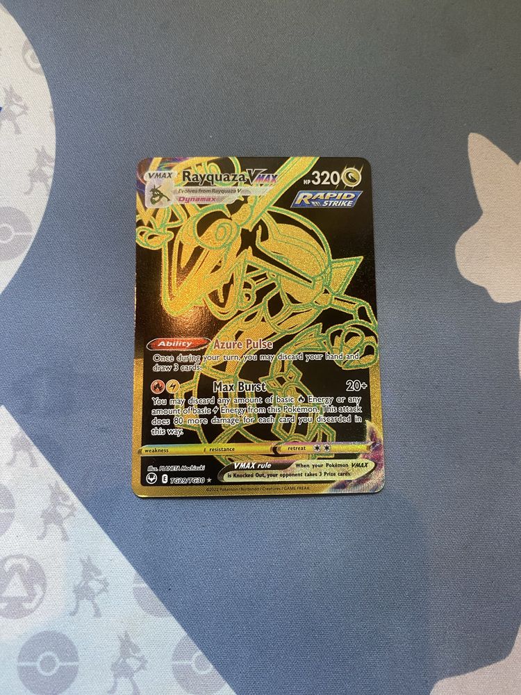 Rayquaza vmax TG29/TG30