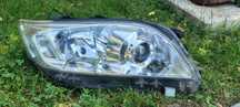 Reflektor prawy Toyota RAV4 3 polift 2010r