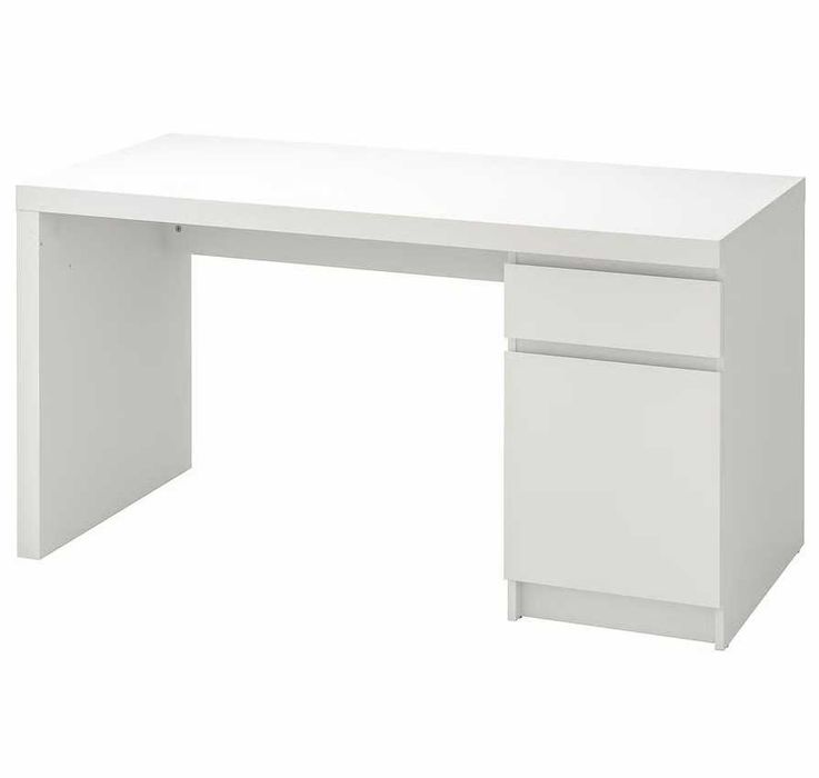Biurko IKEA MALM, białe, stan bardzo dobry