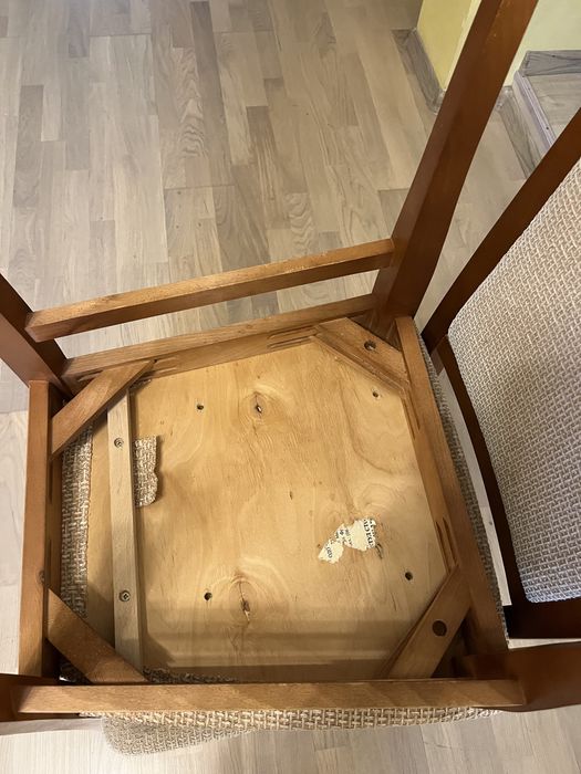 Крісла у вітальню, кухню