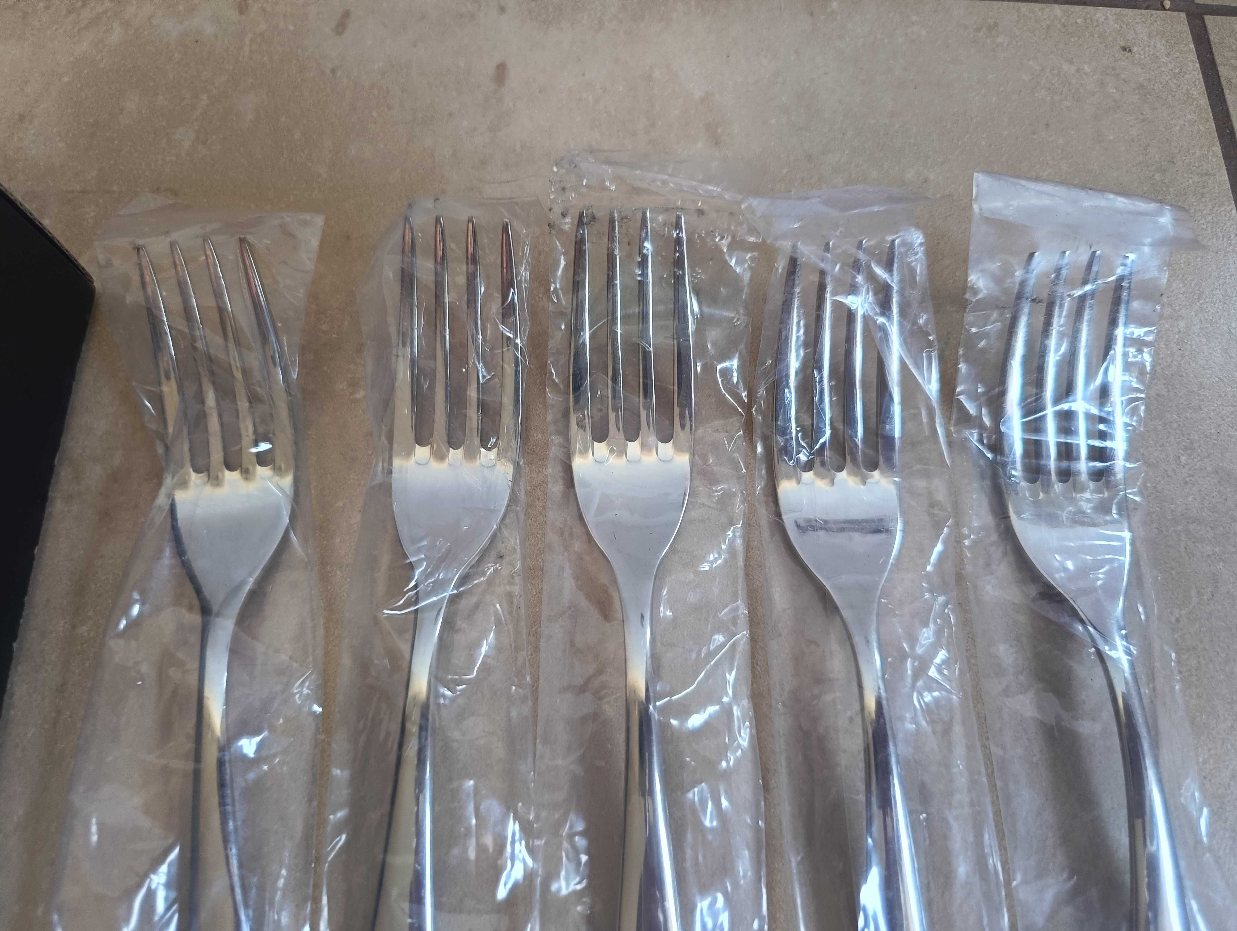 Alessi Widelec stołowy widelce ze stali nierdzewne, 5szt 19,5 cm NOWE