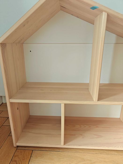 Domek /półka ścienna ikea