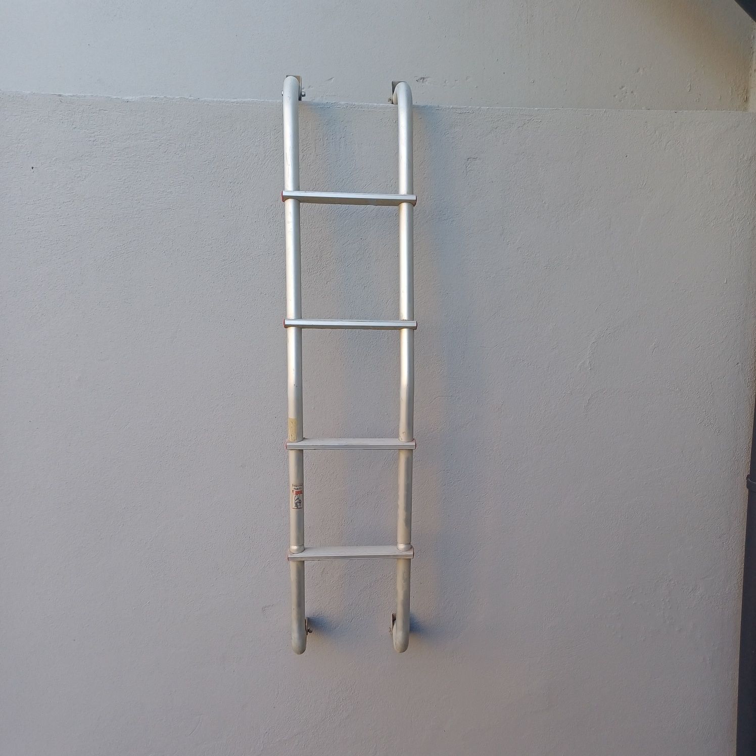 Escadas exteriores para carrinha / caravana