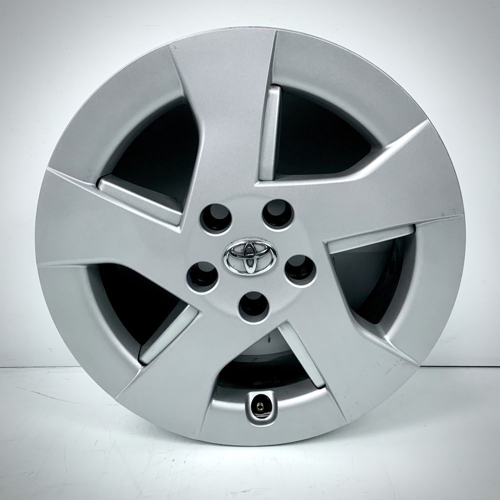 Felgi aluminiowe 15” Toyota Prius / 5x100 6J et48 (040)