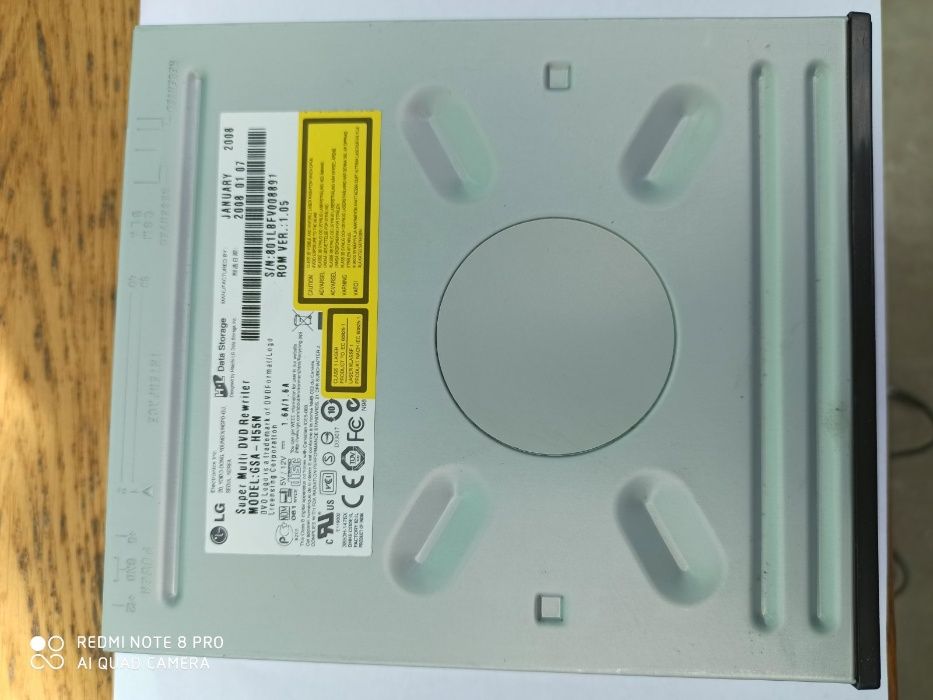 Оптический привод DVD-RW Toshiba-Samsung SH-S203 SATA