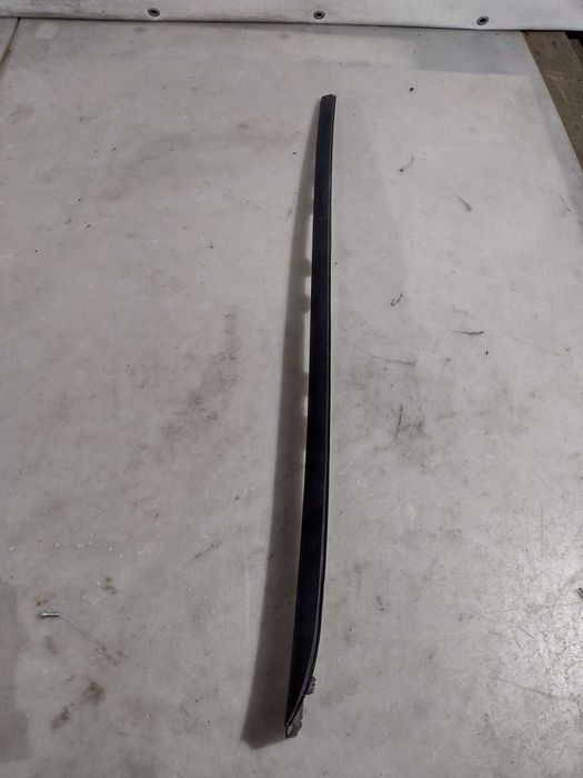 Hyundai Sonata 15-19 Молдинг лобового стекла правый, левый / Соната