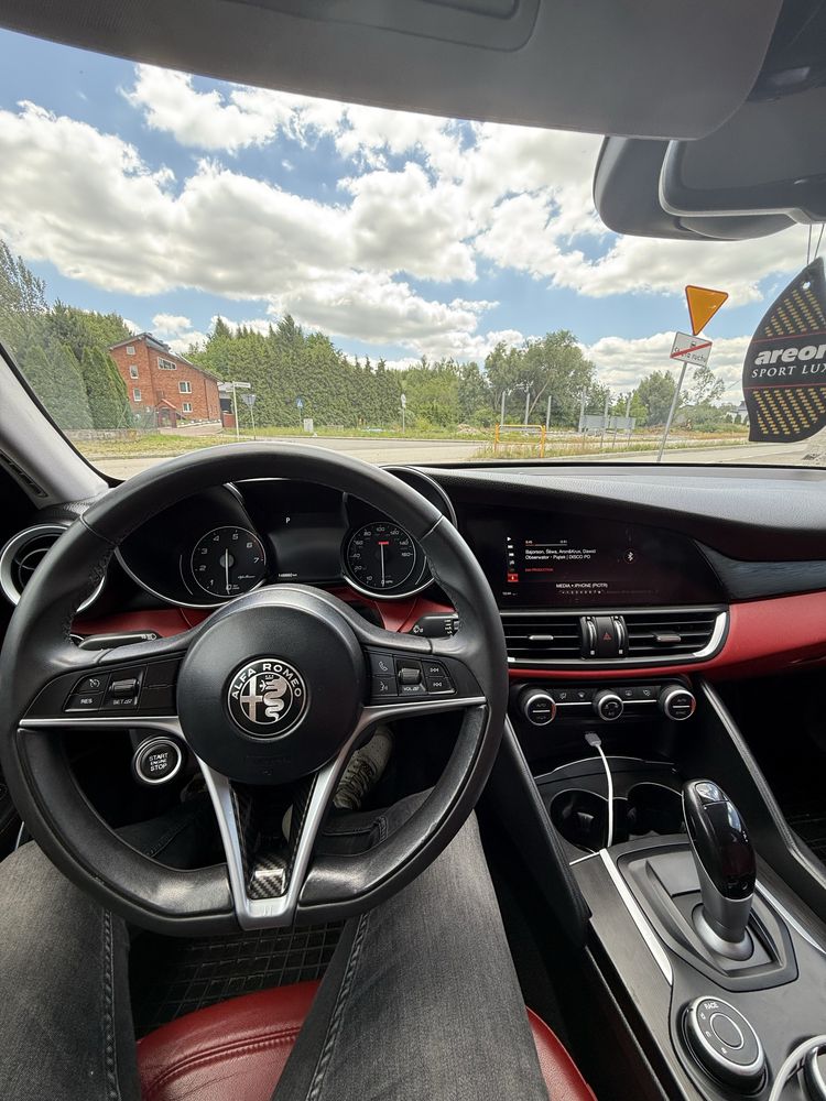 Alfa Romeo Giulia 2.0T Veloce Q2