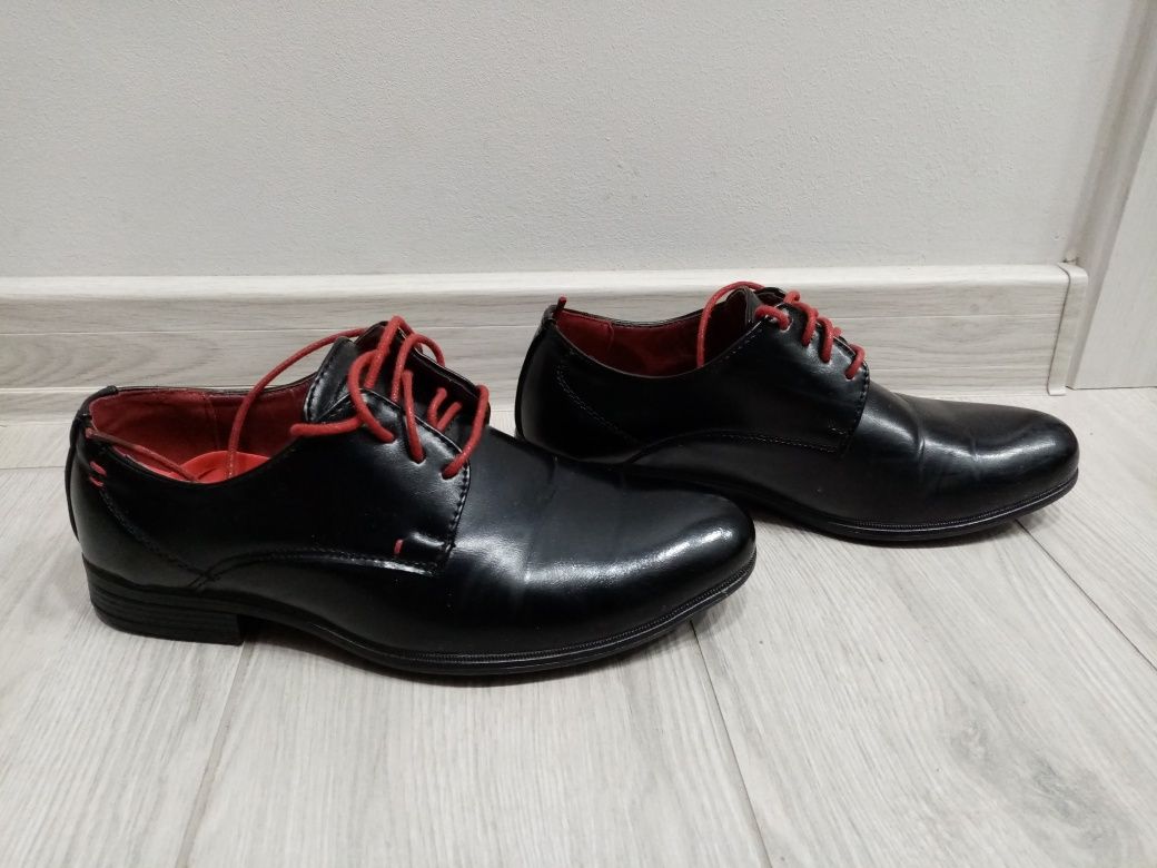 Buty komunijne eleganckie garniturowe, święta, imprezy wkładka 22 cm