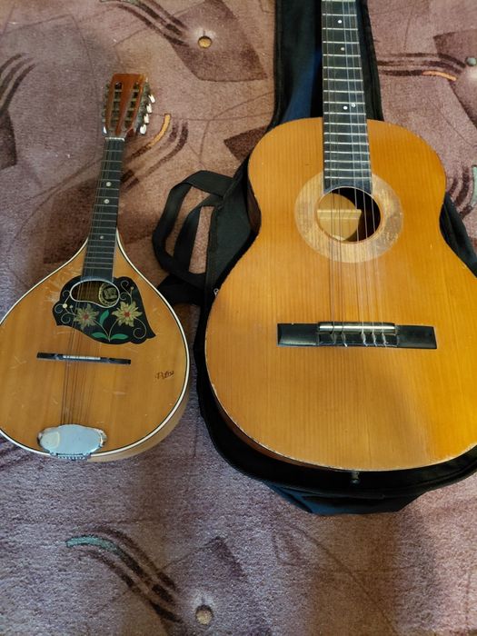 Продам музичний інструмент