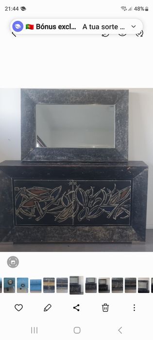 Aparador em pele para restauro