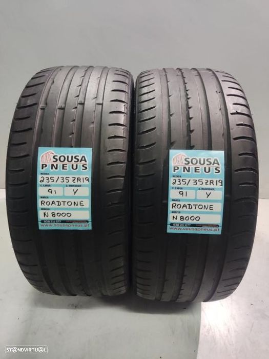 2 pneus semi novos 235-35r19 roadstone - oferta dos portes